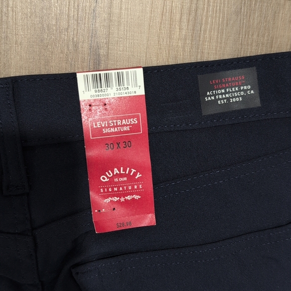 NWT Men's Levi Strauss Signature 30x30 Action Flex Pro Slim Pants - Picture 6 of 6